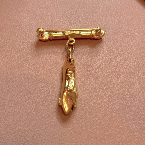 RARE Vintage Gold Fendi Shoe & Purse Earrings & BROOCH Set - Picture 11 of 11